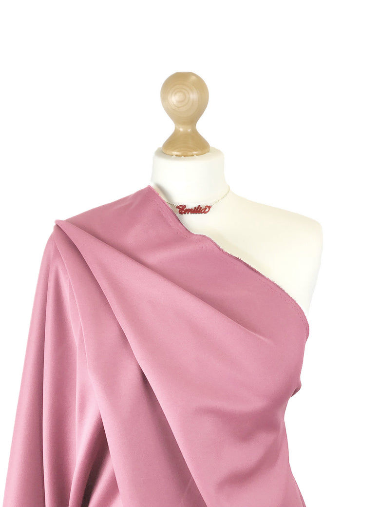 Fabric Review: Dusty Pink Scuba Crepe by Sonia Sethi - Fabriques